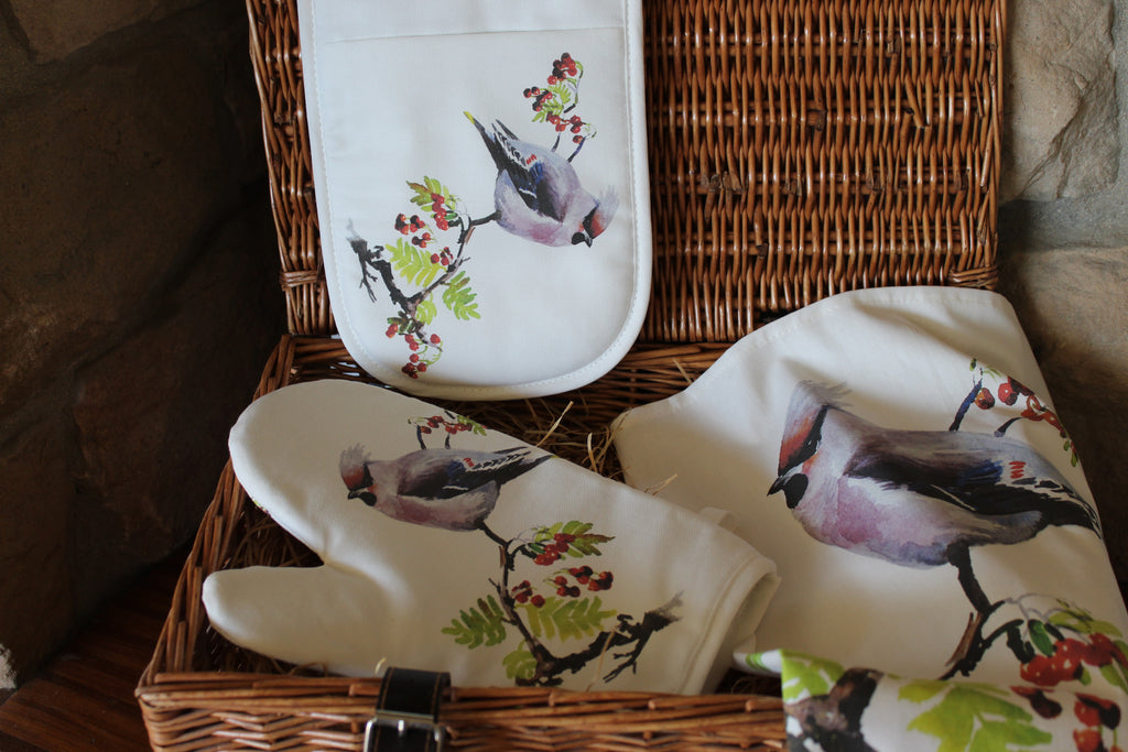 Orkney Storehouse | Waxwing Double Oven Gloves Lifestyle