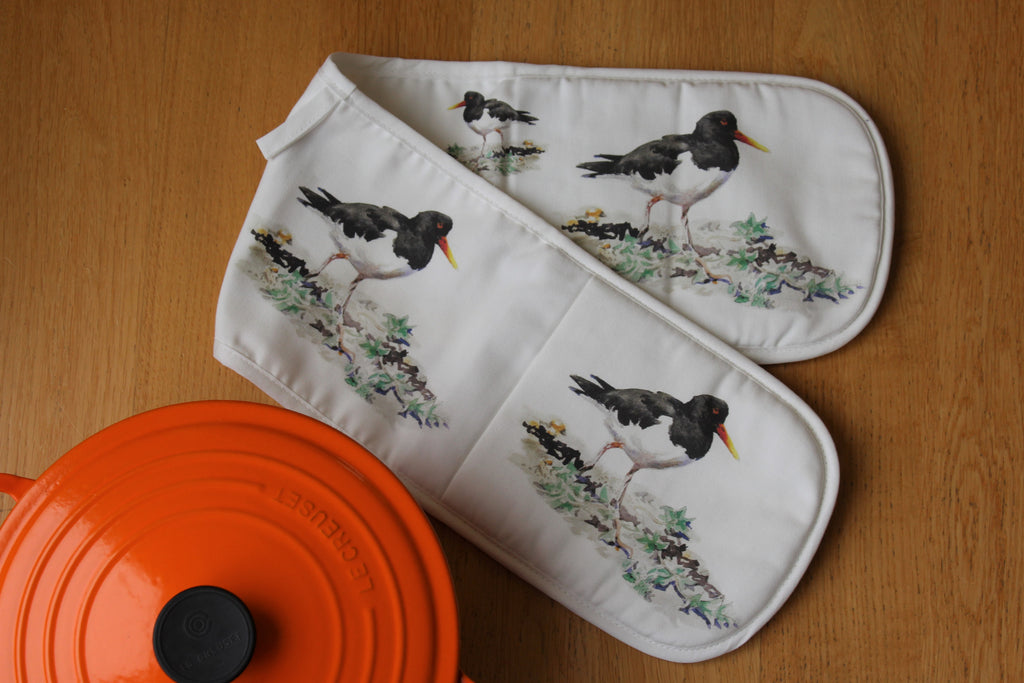 Orkney Storehouse | Oystercatcher Double Oven Gloves Lifestyle